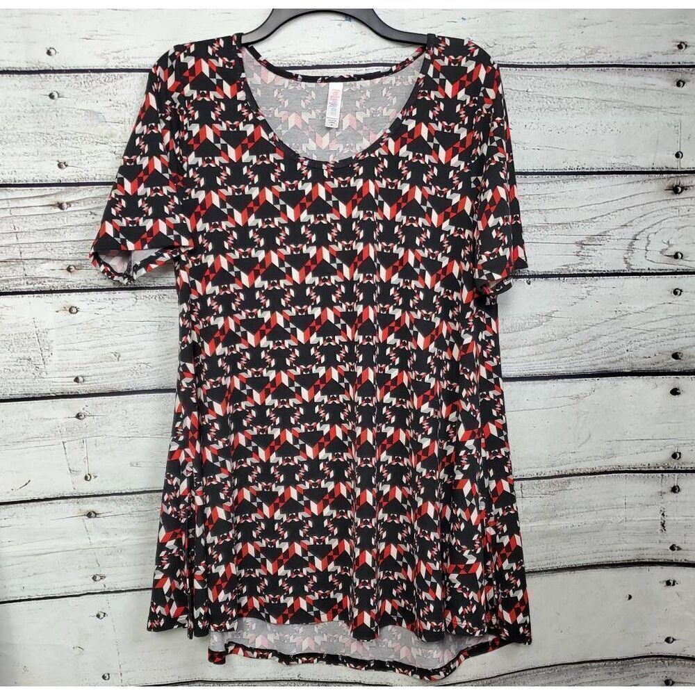 LulaRoe Medium Black Geometric Print Hi-low Tunic